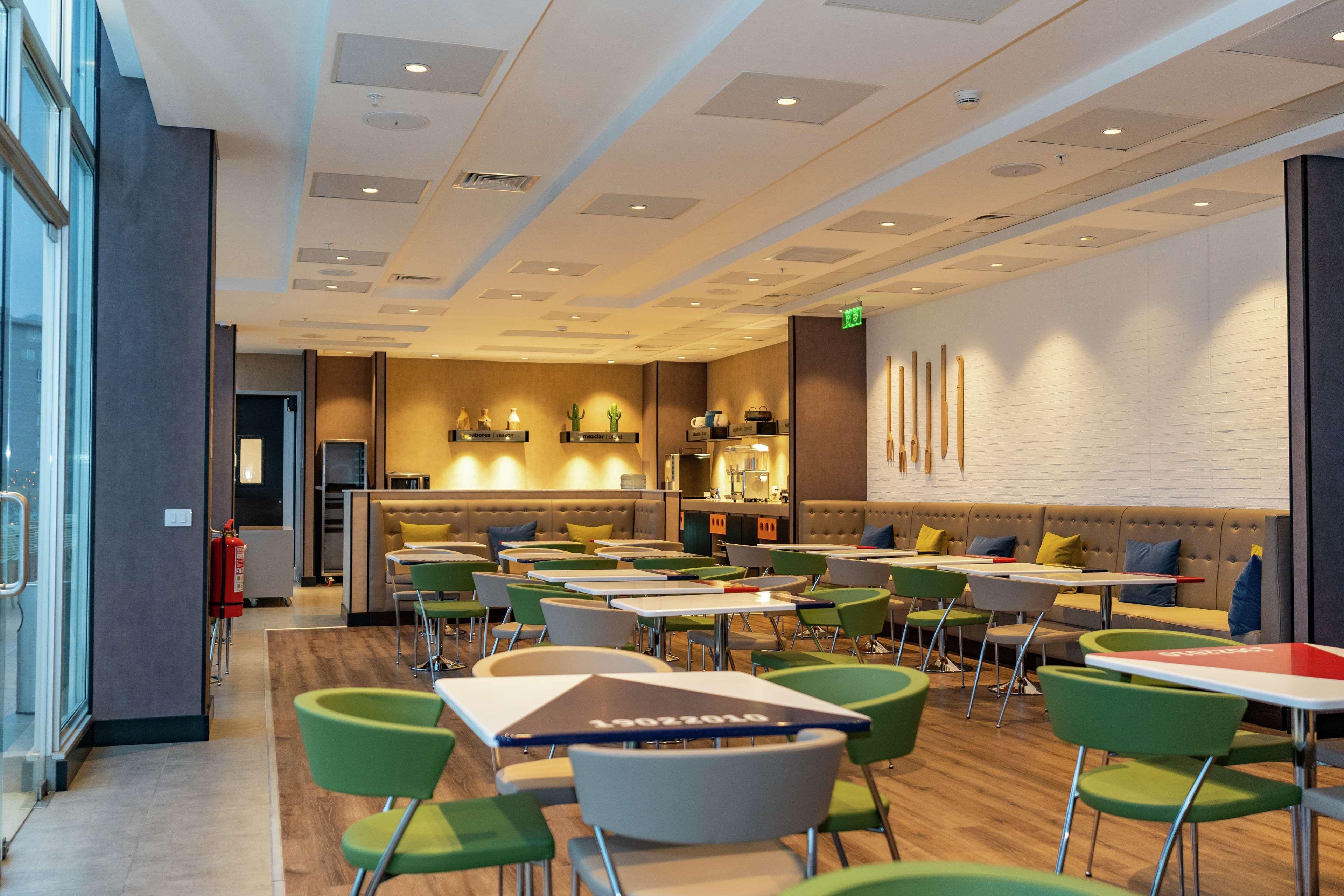 Hampton By Hilton Antofagasta Hotel Exterior foto
